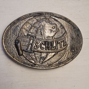 Vintage SCHLITZ Beer Globe Oval Belt Buckle Brewing Milwaukee Great Condition